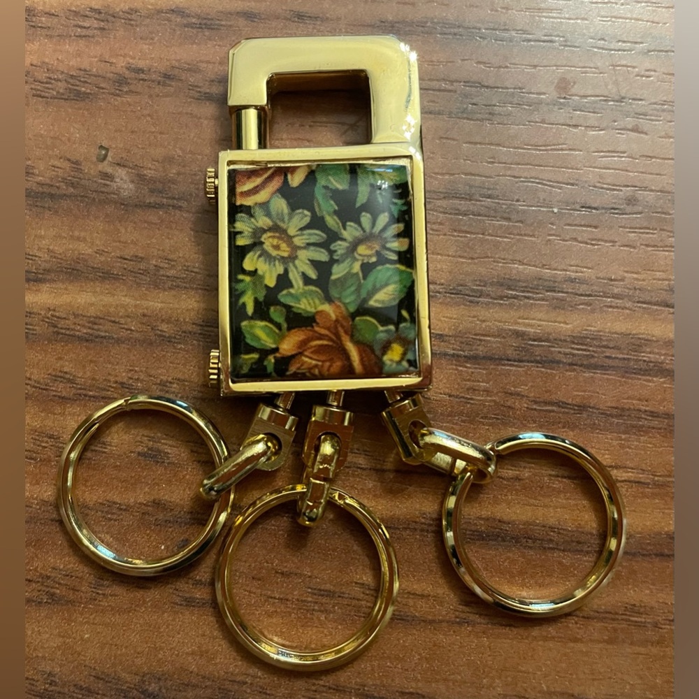 Luxury Floral Gold Tone Triple Ring Keychain Purse Bag Accessory